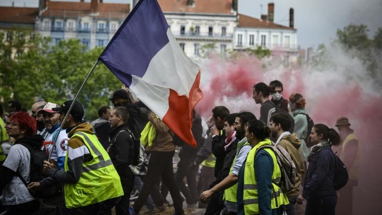 Manifestation de "gilets jaunes" à Lyon, le 11 mai 2019 [JEAN-PHILIPPE KSIAZEK / AFP/Archives]
