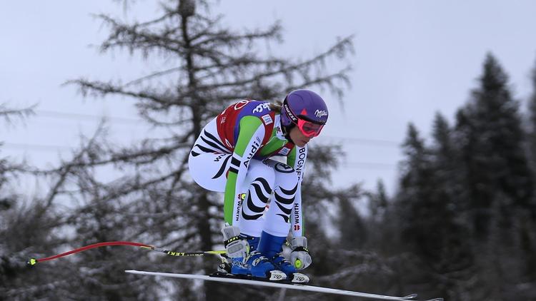 L'Allemande Höfl-Riesch en compétition le 24 janvier 2014 à Cortina d'Amppezzo [Pierre Teyssot / AFP/Archives]
