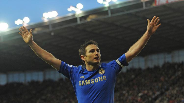 Le milieu de Chelsea Frank Lampard célèbre un but marqué contre Stoke City, le 12 janvier 2013 à Stoke-on-Trent [Andrew Yates / AFP/Archives]
