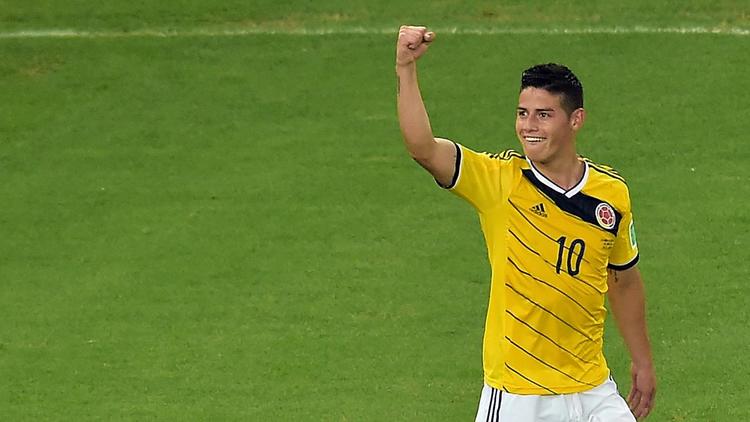 Le milieu colombien James Rodriguez célèbre son 23e but contre le Uruguay, le 28 juin 2014 au Maracana à Rio de Janeiro  [ / AFP]