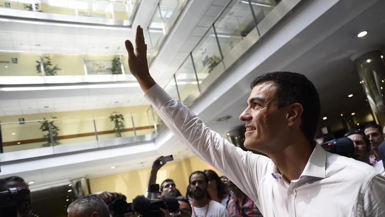 Pedro Sanchez, nouveau chef de file du parti socialiste espagnol, le 26 juillet 2014 à Madrid [Pierre-Philippe Marcou / AFP]