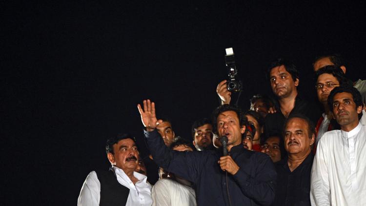 Imran Khan s'adresse à ses partisans à Islamabad le 20 août 2014  [Farooq Naeem / AFP]