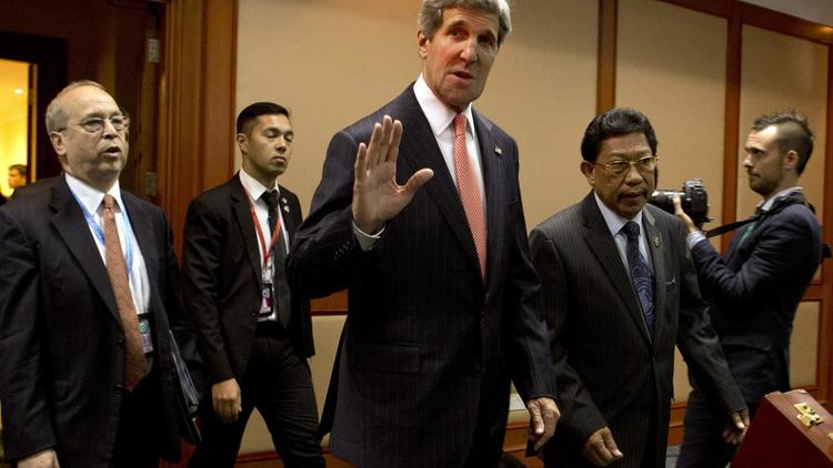 John Kerry à son arrivée le 1er juillet 2013 à Bandar Seri Begawan [Jacquelyn Martin  / Pool/AFP]