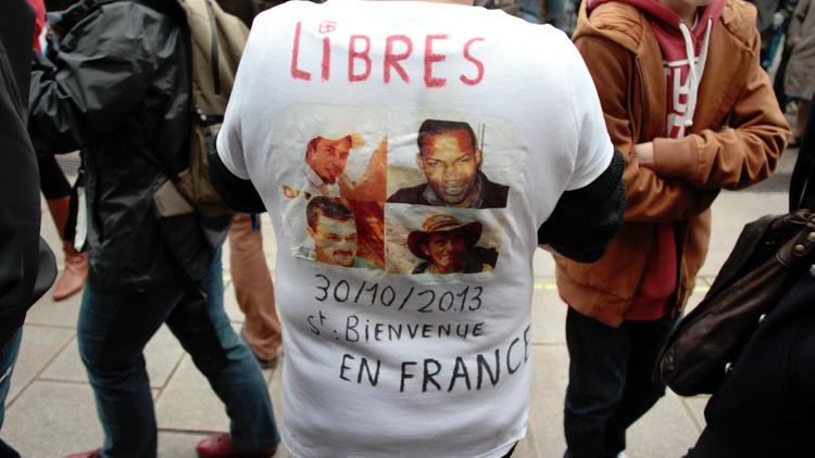 Rassemblement à Nantes le 2 novembre 2013 pour fêter le retour en France de Pierre Legrand [Charly Triballeau / AFP]