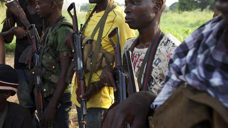Des miliciens anti-balaka à Bangui le 17 décembre 2013 [Ivan Lieman / AFP]