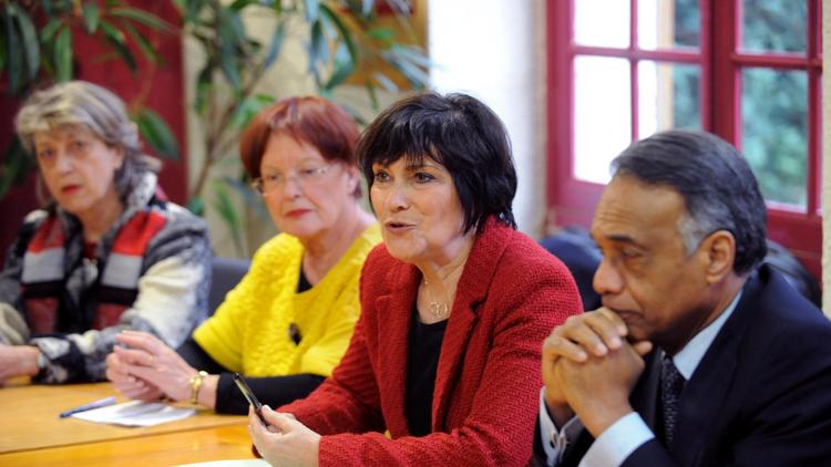 La ministre déléguée aux Personnes handicapées Marie Arlette Carlotti (2eD), le 5 février 2014  [Jean-Pierre Clatot / AFP/Archives]