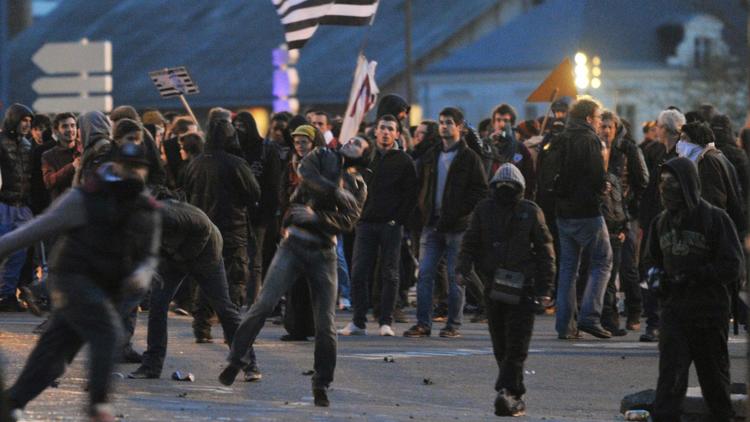 Heurts entre manifestants et policiers, le 22 février 2014 à Nantes [Frank Perry / AFP]