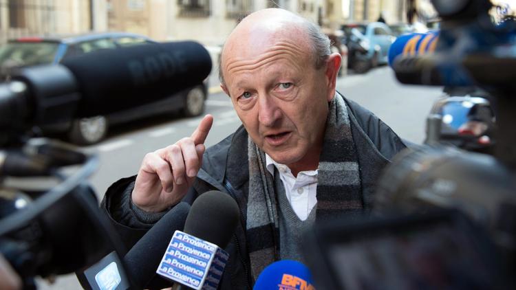 Jean-Luc Bennahmias s'exprime devant des journalistes le 24 février 2014 à Marseille [Bertrand Langlois / AFP/Archives]