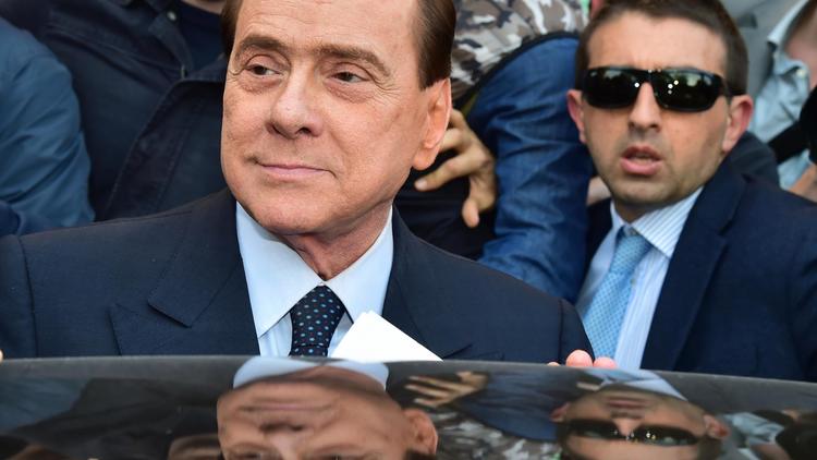 L'ancien Premier ministre italien Silvio Berlusconi à Milan le 23 avril 2014 [Giuseppe Cacace / AFP]
