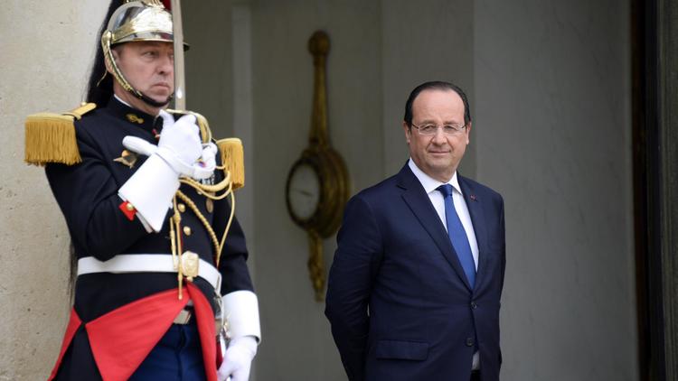 François Hollande le 23 mai 2014 sur le perron de l'Elysée à Paris [Bertrand Guay / AFP/Archives]