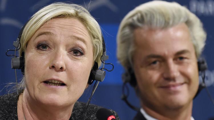 Marine Le Pen et Geert Wilders le 28 mai 2014 au Parlement européen [John Thys / AFP/Archives]