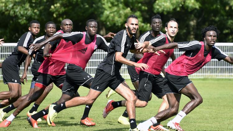 Les joueurs de Luzenac à l'entraînement, le 8 août 2014 à Toulouse [Pascal Pavani / AFP]