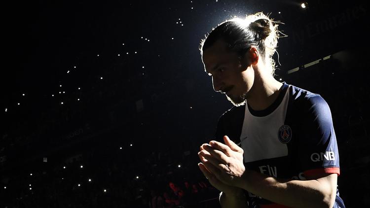 Le Parisien Zlatan Ibrahimovic le 17 mai 2014 au Parc des Princes à Paris [ / AFP/Archives]