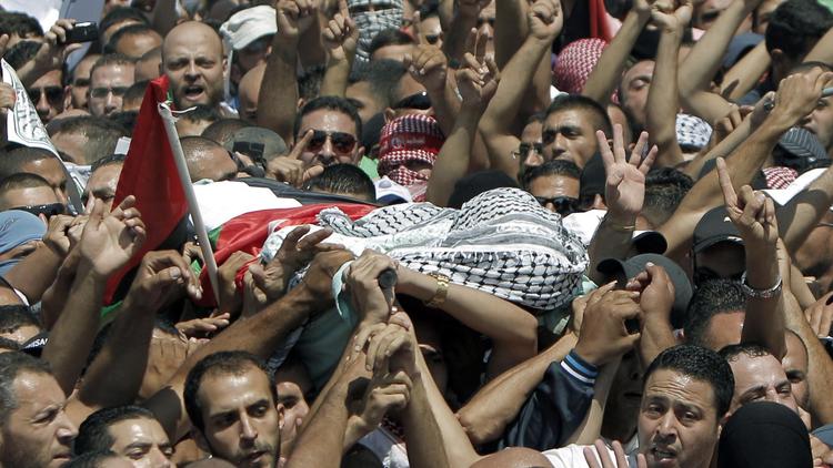 Enterrement de Mohammad Abou Khdeir, dans le quartier de Chouafat à Jérusalem-Est, le 4 juillet 2014  [Ahmad Gharabli / AFP]