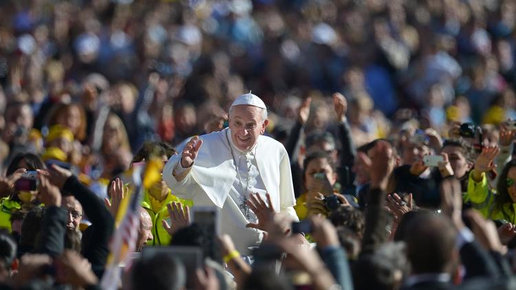 Le pape François, place Saint-Pierre au Vatican, le 6 novembre 2013  [Vincenzo Pinto / AFP/Archives]