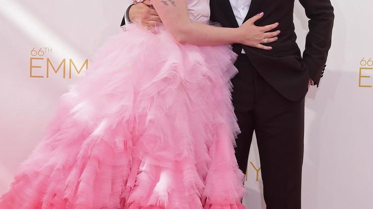 Lena Dunham et Jack Antonoff, à leur arrivée le 25 août 2014 aux 66e Emmy Awards à Los Angeles [Frederic J. Brown / AFP]