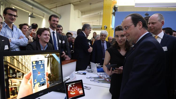 Le président François Hollande visite les start-up françaises de la Silicon Valley, le 12 février 2014 à San Francisco, en Californie [Alain Jocard / Pool/AFP]