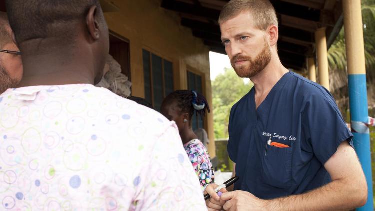 Photo non datée montrant le docteur Kent Brantly près de Monrovia au Libéria [Joni Byker / SAMARITAN'S PURSE/AFP/Archives]