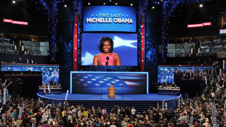 Les démocrates ont réservé un triomphe mardi à Michelle Obama qui a brossé un portrait laudateur de son mari Barack dans un discours enlevé, clou d'une première journée de la convention nationale de Charlotte où le républicain Mitt Romney a été vilipendé.[AFP]