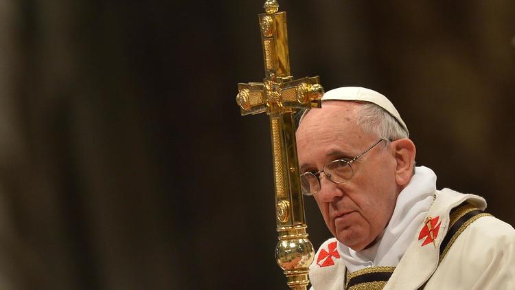 Le pape François lors de la messe pour le Jeudi Saint dans la basilique Saint-Pierre de Rome, le 28 mars 2013 [Vincenzo Pinto / AFP]