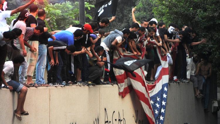 Le film à l'origine des manifestations et attaques anti-américaines, mardi en Egypte et en Libye, est signé par un Israélo-américain qui décrit l'islam comme un "cancer", selon le Wall Street Journal. [AFP]