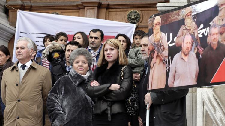 Manifestation de soutien le 24 novembre 2012 à Paris à deux otages français enlevés un an auparavant au Mali [Kenzo Tribouillard / AFP]
