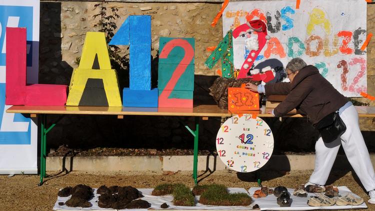 Célébration des "Douze coups de La Douze", le 12 décembre 2012, dans un village du Périgord [Pierre Andrieu / AFP]