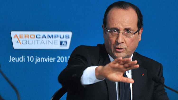 Le président François Hollande, le 10 janvier 2013 à Latresne, près de Bordeaux [Pierre Andrieu / AFP]