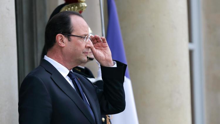 Le président François Hollande sur le perron de l'Elysée, le 11 janvier 2013 [Bertrand Langlois / AFP]