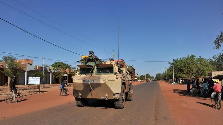Un véhicule blindé de l'armée française patrouille à Segou, au Mali, le 18 janvier 2013 [Issouf Sanogo / AFP]