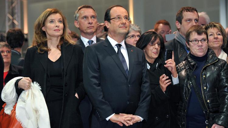 Le président François Hollande et sa compagne Valérie Trierweiler, le 19 janvier 2013 à Tulle en Corrèze [Pierre Andrieu / AFP]