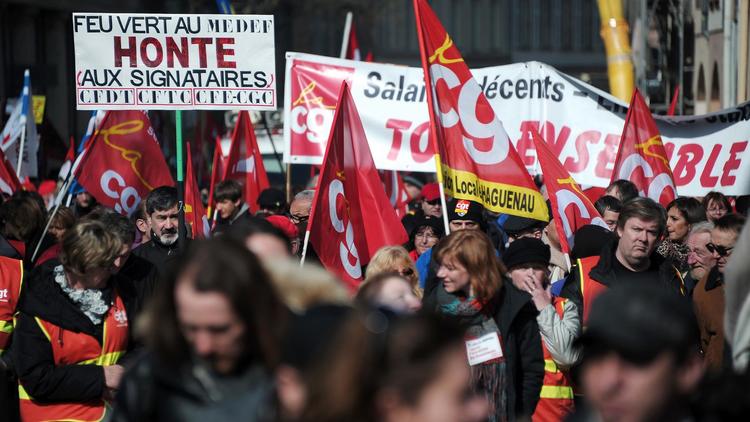 Des manifestants défilent à Strasbourg le 5 mars 2013 [Frederick Florin / AFP]