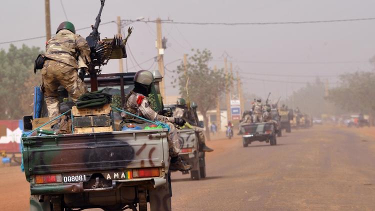 Des soldats nigériens se déploient à Gao, le 31 janvier 2013 [Sia Kambou / AFP/Archives]