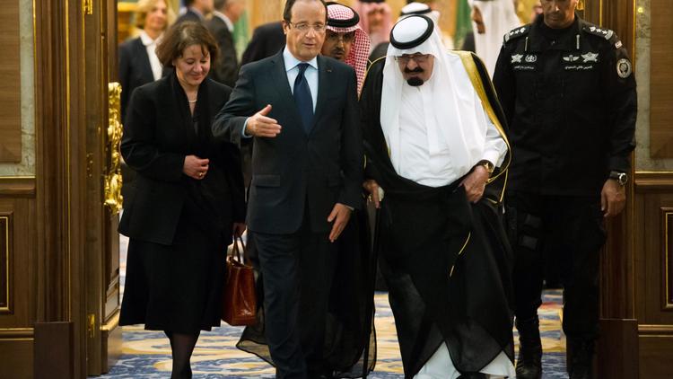 François Hollande reçu par le roi Abdallah  le 4 novembre 2012 à Jeddah [Bertrand Langlois / AFP/Archives]