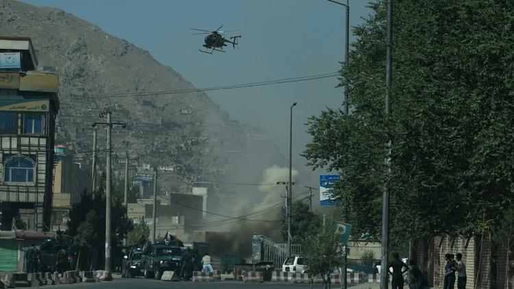 D'intenses combats se déroulent dans Kaboul, où des roquettes ont été tirées le 21 août 2018 [WAKIL KOHSAR / AFP]