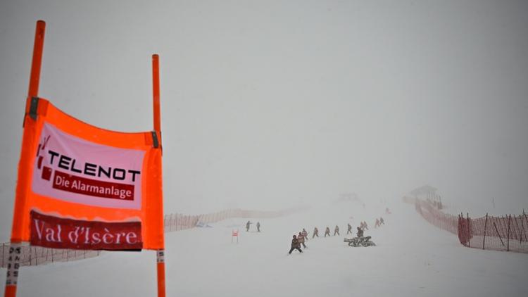 Vue de la descente de la Coupe du monde de ski alpin dames de Val d'Isère dans le brouillard, le 21 décembre 2019  [Jeff PACHOUD / AFP]