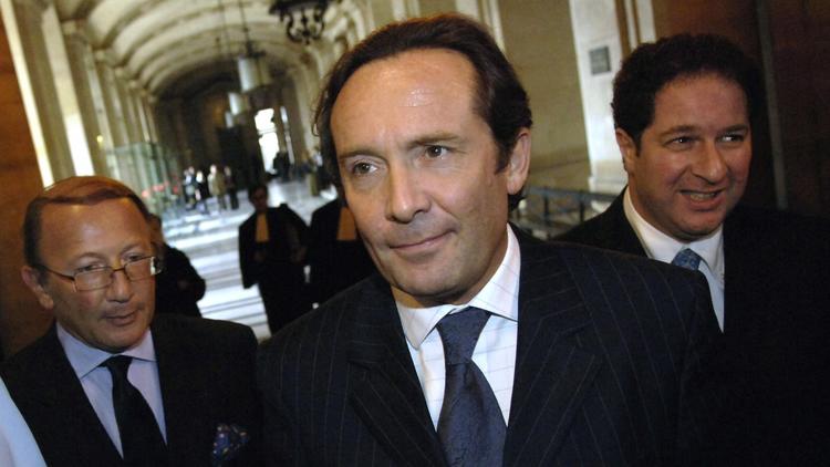 L'ex-secrétaire d'Etat UMP Pierre Bédier au Palais de justice de Paris, le 25 septembre 2006 [Stephane de Sakutin / AFP/Archives]