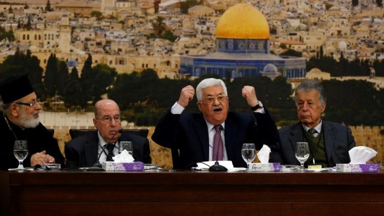 Le président palestinien Mahmoud Abbas s'exprime à l'ouverture d'une réunion du Conseil central, à Ramallah, le 14 janvier 2018 [ABBAS MOMANI / AFP]