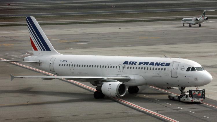 La grève des pilotes d'Air France se durcira mardi.