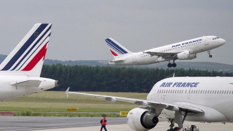 Des avions d'Air France photographiés à l'aéroport parisien de Roissy-Charles de Gaulle
