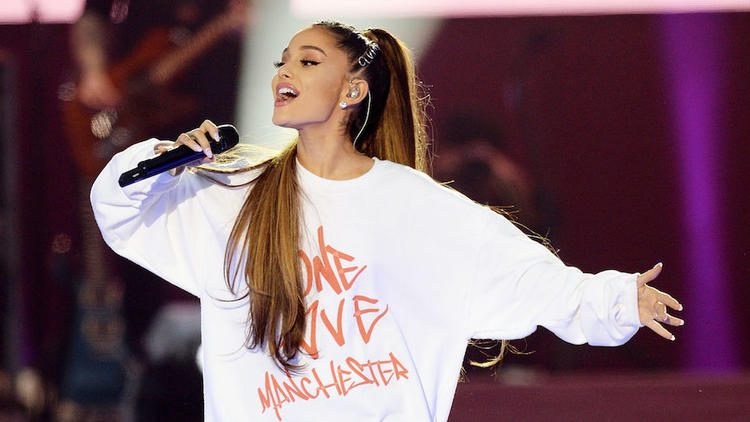Trois jours après son concert de charité pour les victimes de l'attentat de Manchester Ariana Grande reprend sa tournée à Paris