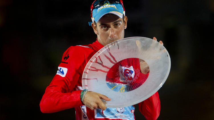 Fabio Aru succède à Alberto Contador au palmarès de la Vuelta. 