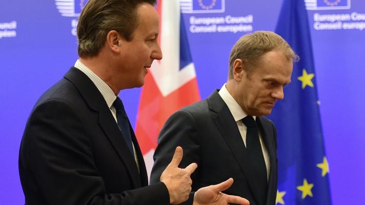 Le Premier ministre britannique David Cameron et le président du Conseil européen Donald Tusk le 24 septembre 2015 à Bruxelles [EMMANUEL DUNAND / AFP]