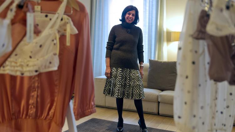 Assya Hiridjee, fondatrice de la marque de lingerie "Monette Paris", prise en photo à Paris, le 14 décembre 2012 [Lionel Bonaventure / AFP/Archives]