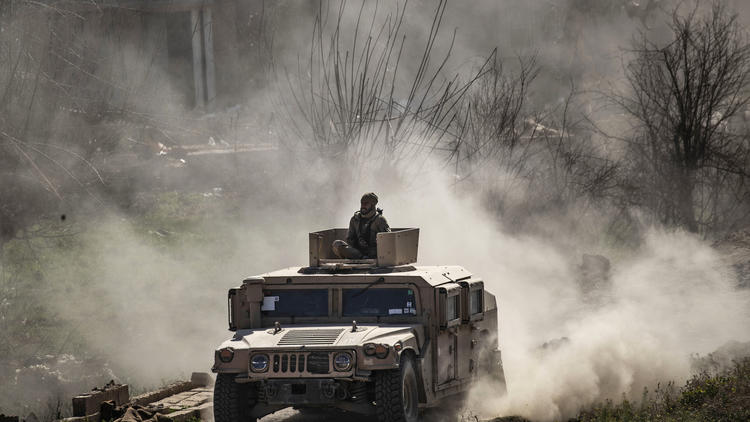 Un véhicule appartenant à la coalition dirigée par les Etats-Unis à Baghouz, dans la province syrienne de Deir Ezzor, le 3 mars 2019.