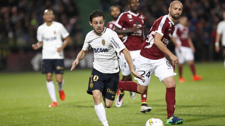 Bernardo Silva et les Monégasques restent sur une impressionnante victoire à Metz (0-7).