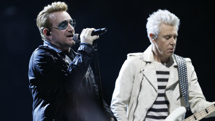 Bono et son groupe U2 en concert à Bercy le 6 décembre   