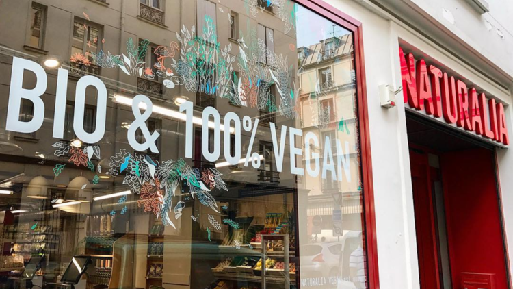 Trois enseignes Naturalia Vegan ont ouvert à Paris et Vincennes le 21 juin 2017.