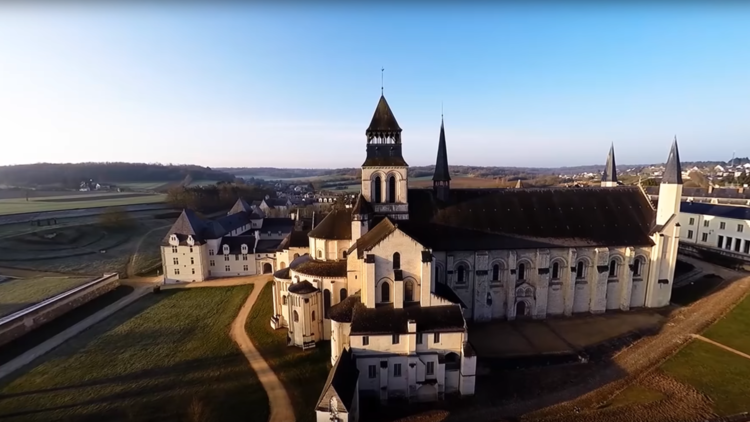 L'abbaye de Fontevraud renferme une histoire particulière