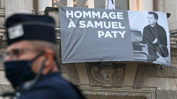 Samedi, la présidence française avait regretté «l'absence de messages de condoléances et de soutien du Président turc après l’assassinat de Samuel Paty».
